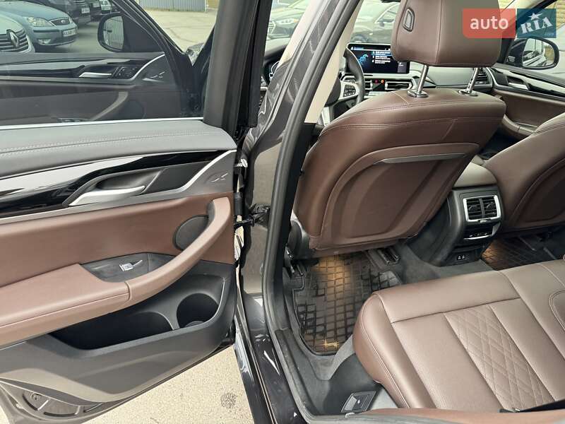 Позашляховик / Кросовер BMW iX3 2021 в Запоріжжі