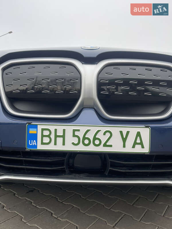 Внедорожник / Кроссовер BMW iX3 2021 в Одессе