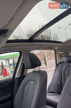 Внедорожник / Кроссовер BMW iX3 2021 в 