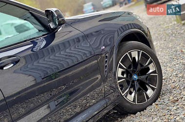 Внедорожник / Кроссовер BMW iX3 2023 в 