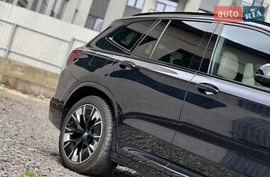 Внедорожник / Кроссовер BMW iX3 2023 в 