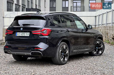 Внедорожник / Кроссовер BMW iX3 2023 в 