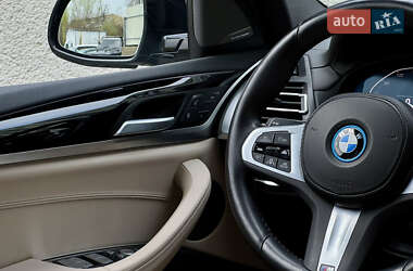Внедорожник / Кроссовер BMW iX3 2023 в 