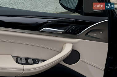Внедорожник / Кроссовер BMW iX3 2023 в 