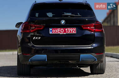 Позашляховик / Кросовер BMW iX3 2021 в 