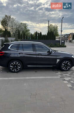 Внедорожник / Кроссовер BMW iX3 2022 в Ровно