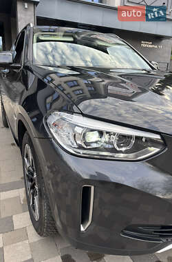 Внедорожник / Кроссовер BMW iX3 2022 в Ровно