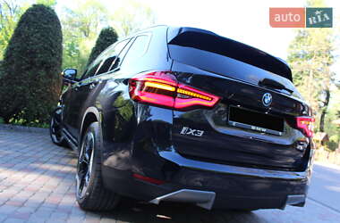 Позашляховик / Кросовер BMW iX3 2021 в 