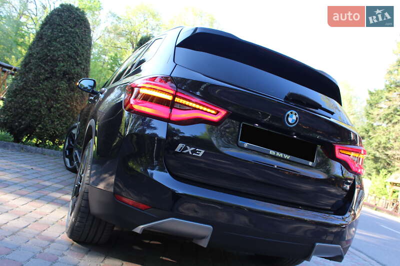 Внедорожник / Кроссовер BMW iX3 2021 в Трускавце