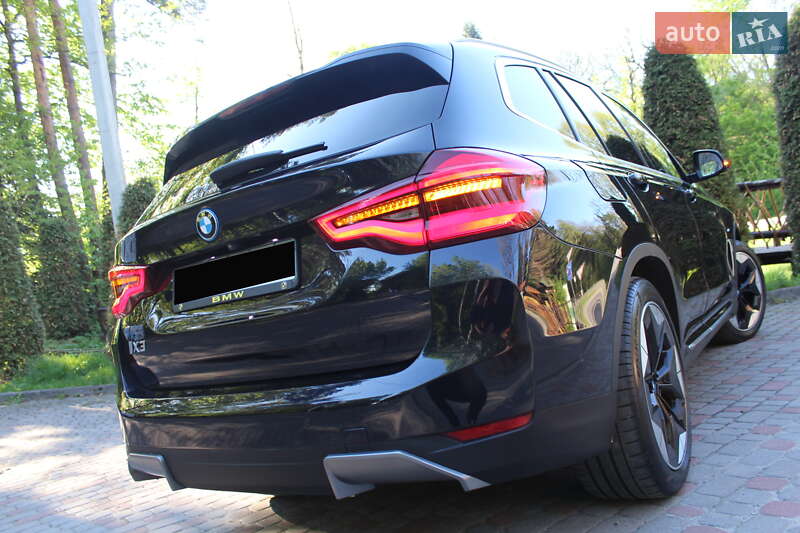Внедорожник / Кроссовер BMW iX3 2021 в Трускавце