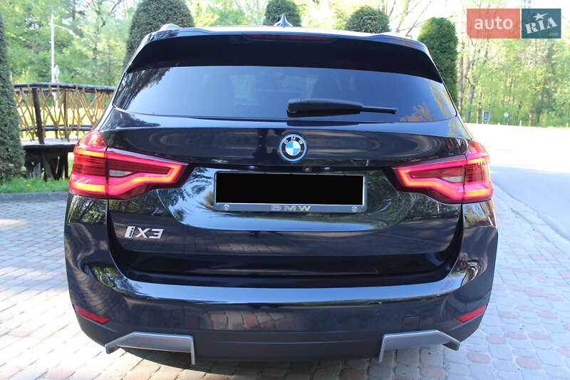 Внедорожник / Кроссовер BMW iX3 2021 в Трускавце