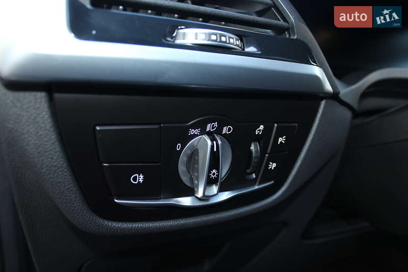 Внедорожник / Кроссовер BMW iX3 2021 в Трускавце