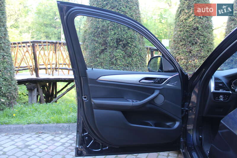 Внедорожник / Кроссовер BMW iX3 2021 в Трускавце