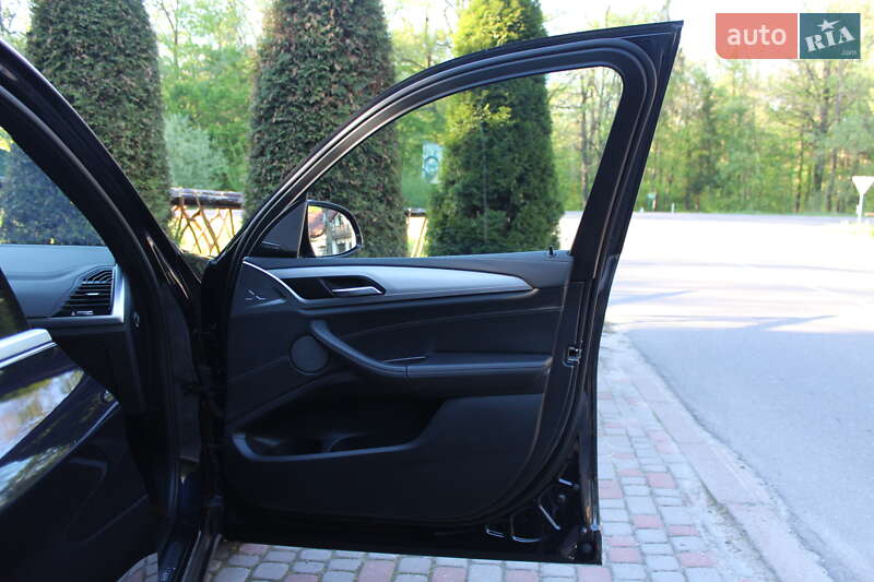 Внедорожник / Кроссовер BMW iX3 2021 в Трускавце