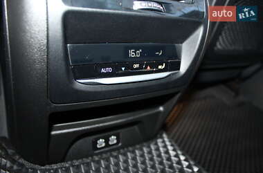 Внедорожник / Кроссовер BMW iX3 2021 в 
