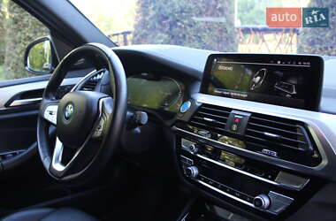 Внедорожник / Кроссовер BMW iX3 2021 в 