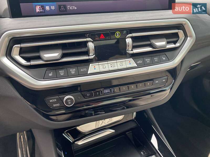 Внедорожник / Кроссовер BMW iX3 2023 в Львове