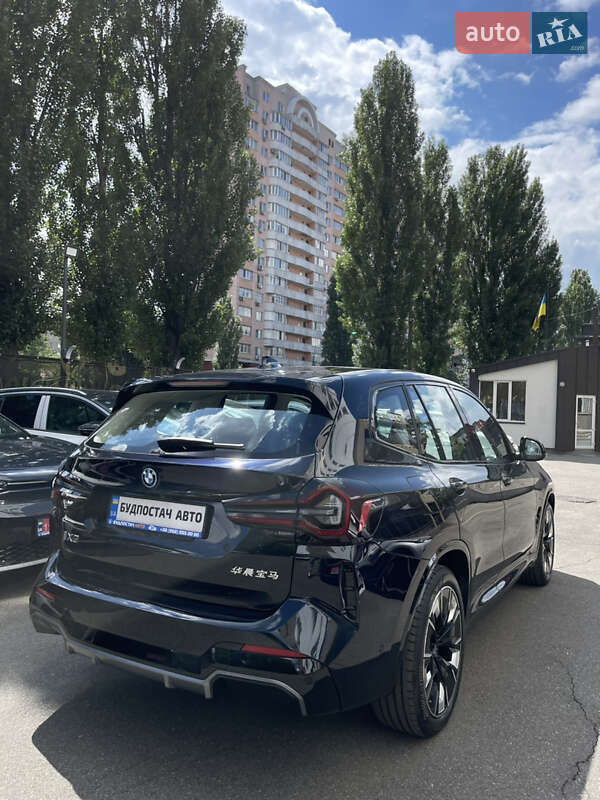 Позашляховик / Кросовер BMW iX3 2025 в Києві
