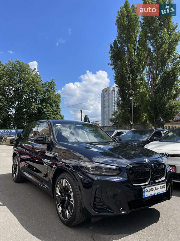 Позашляховик / Кросовер BMW iX3 2025 в Києві