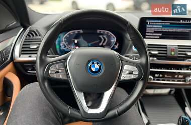 Внедорожник / Кроссовер BMW iX3 2021 в 