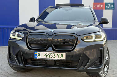 Внедорожник / Кроссовер BMW iX3 2021 в 