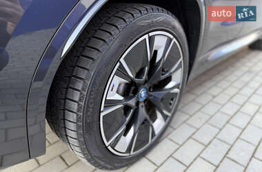 Внедорожник / Кроссовер BMW iX3 2021 в 