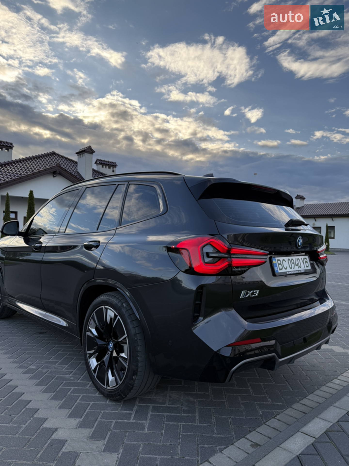 2022 BMW iX3 - мініатюра 8