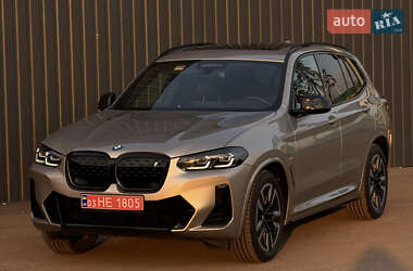 Внедорожник / Кроссовер BMW iX3 2023 в Дубно