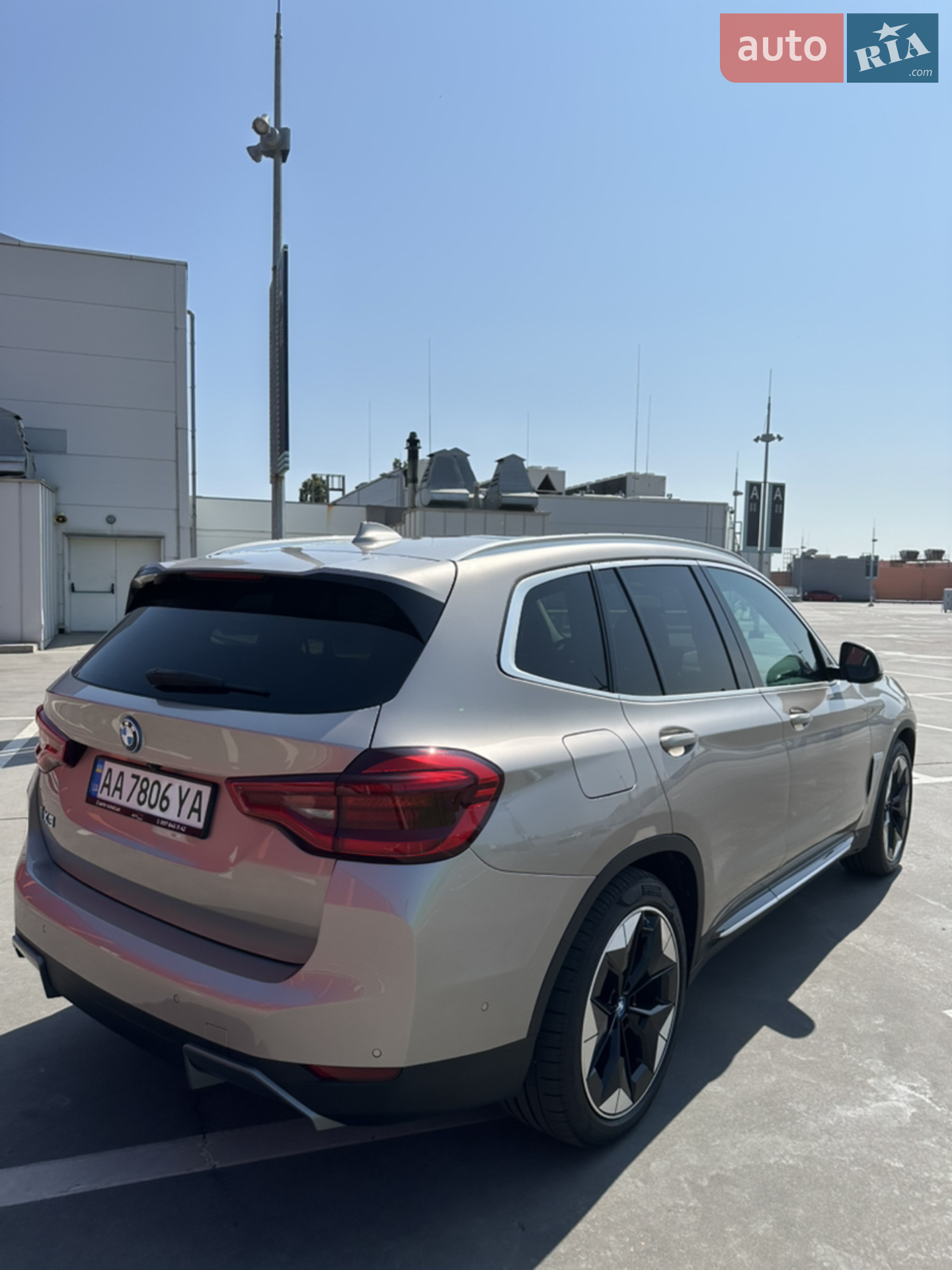 2021 BMW iX3 - мініатюра 5