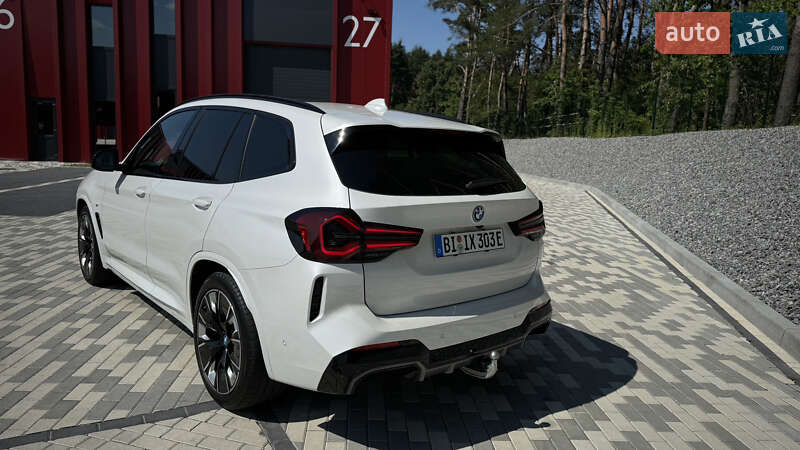Позашляховик / Кросовер BMW iX3 2024 в Києві