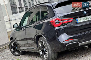 Внедорожник / Кроссовер BMW iX3 2023 в 