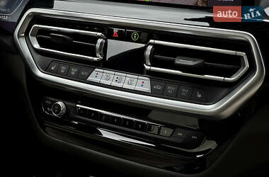 Внедорожник / Кроссовер BMW iX3 2023 в 