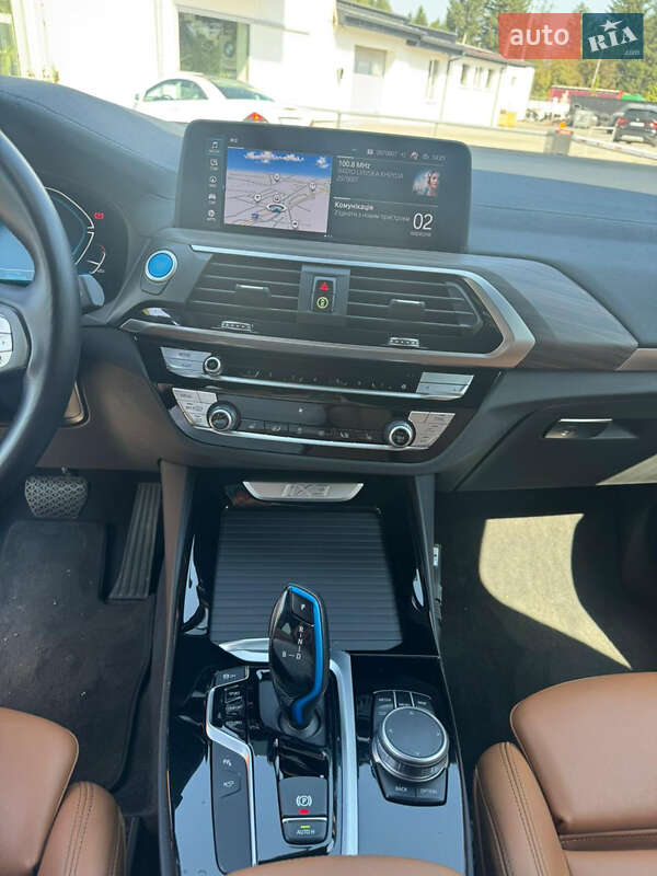 Внедорожник / Кроссовер BMW iX3 2021 в Львове