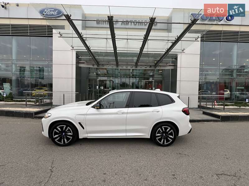 Внедорожник / Кроссовер BMW iX3 2022 в Киеве фото 4 Внедорожник / Кроссовер BMW iX3 2022 в Киеве
