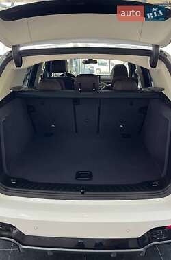Внедорожник / Кроссовер BMW iX3 2023 в 