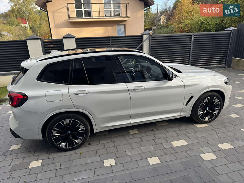 Внедорожник / Кроссовер BMW iX3 2023 в Львове
