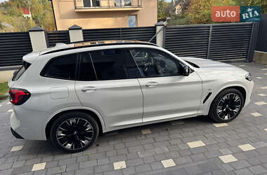 Внедорожник / Кроссовер BMW iX3 2023 в 