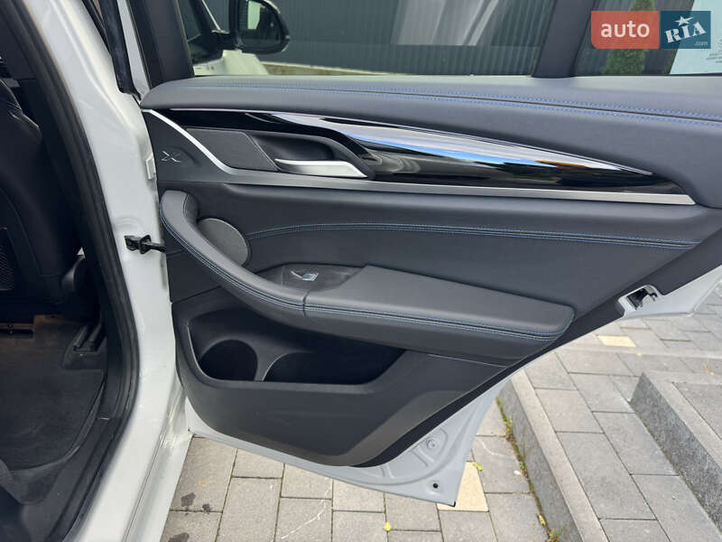 Внедорожник / Кроссовер BMW iX3 2023 в Львове