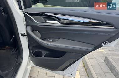 Внедорожник / Кроссовер BMW iX3 2023 в 
