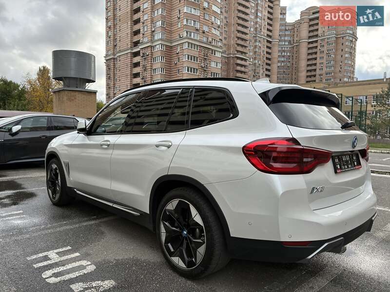 Позашляховик / Кросовер BMW iX3 2021 в Києві
