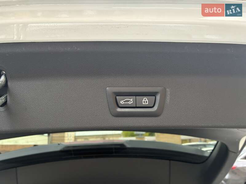 Позашляховик / Кросовер BMW iX3 2021 в Києві