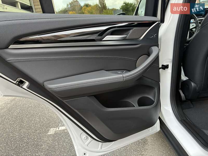 Позашляховик / Кросовер BMW iX3 2021 в Києві