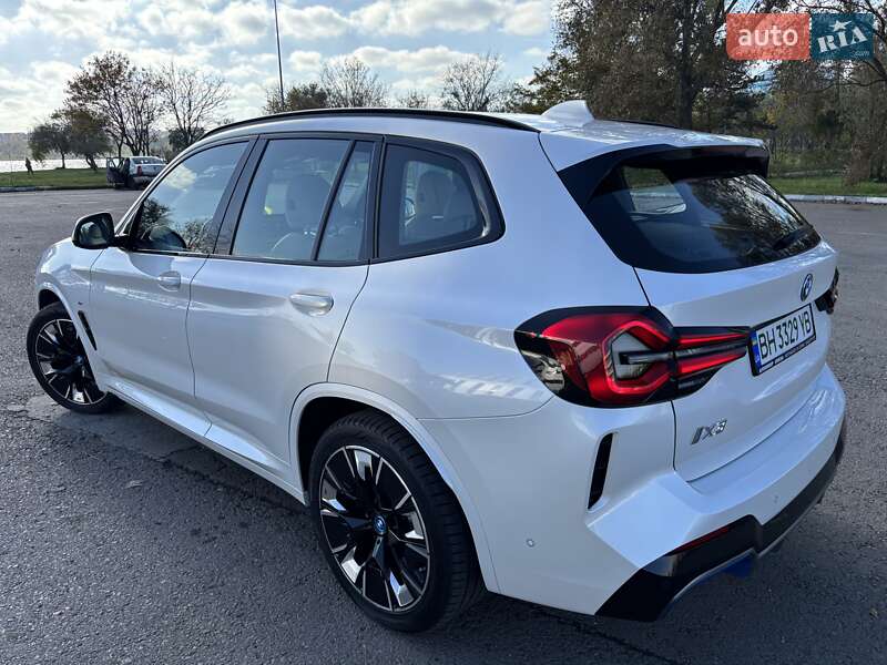 Позашляховик / Кросовер BMW iX3 2024 в Одесі