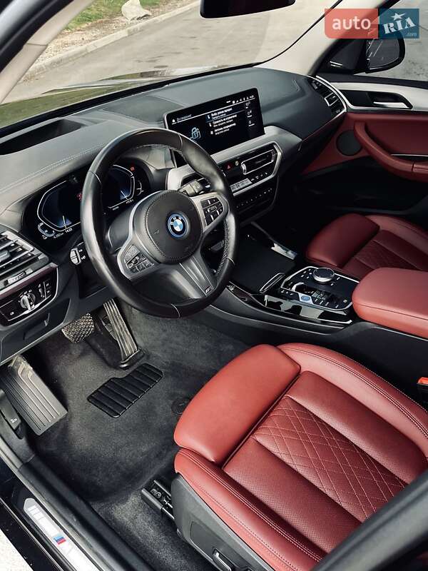 Внедорожник / Кроссовер BMW iX3 2023 в Днепре
