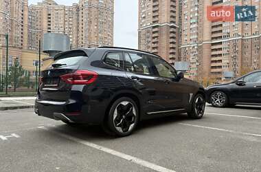 Внедорожник / Кроссовер BMW iX3 2021 в Киеве