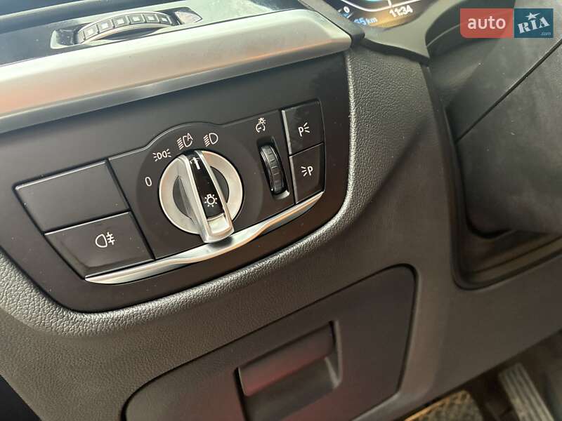 Внедорожник / Кроссовер BMW iX3 2021 в Киеве