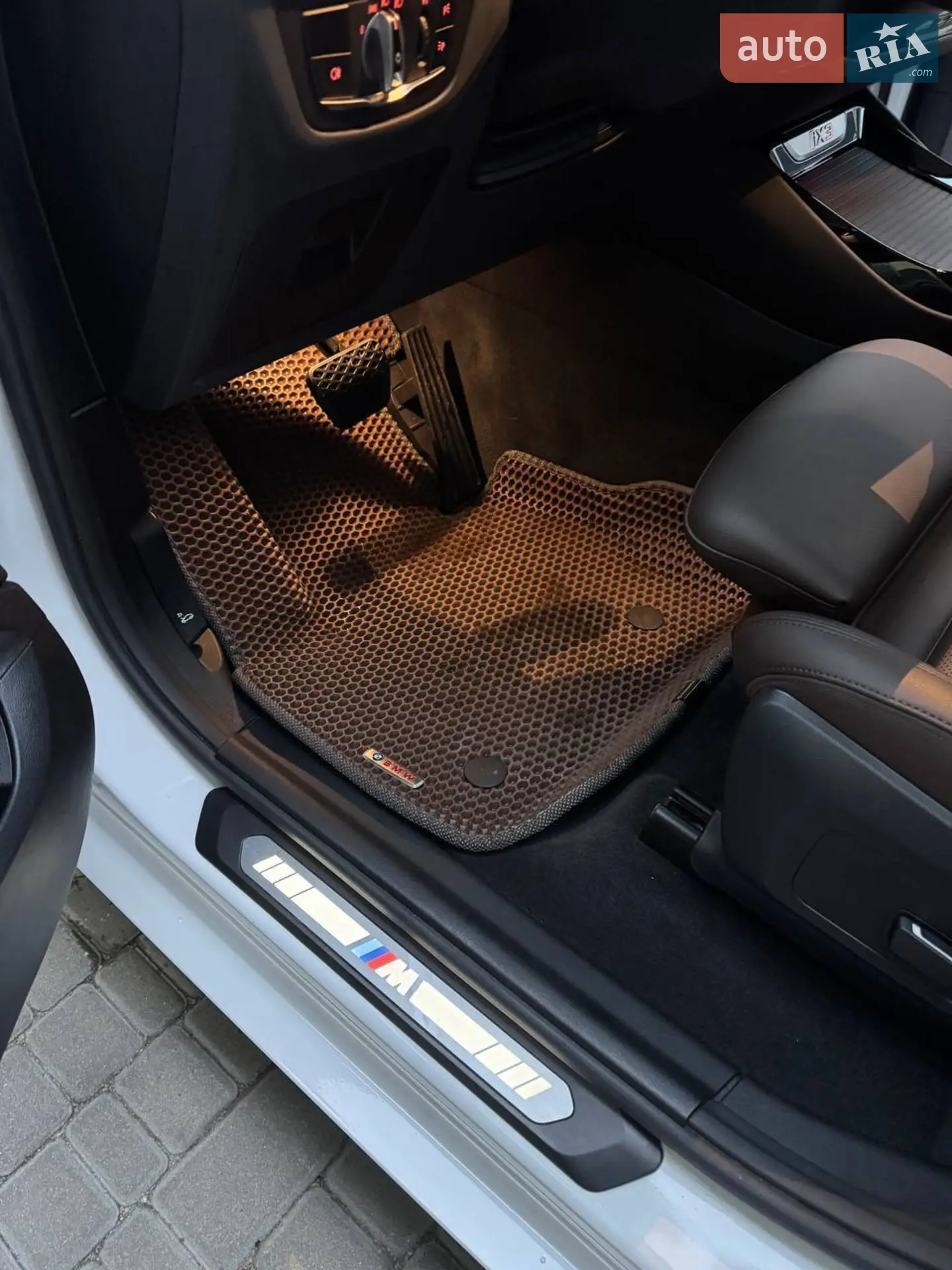 2023 BMW iX3 - мініатюра 23