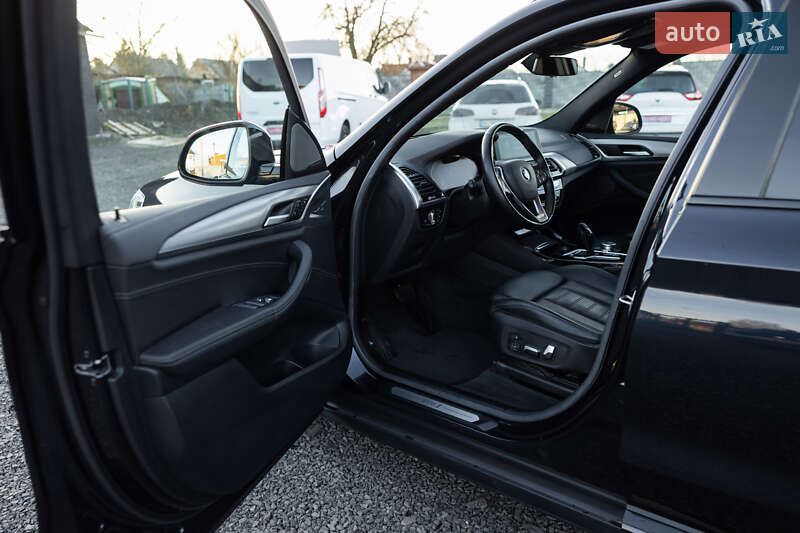 Позашляховик / Кросовер BMW iX3 2021 в Луцьку