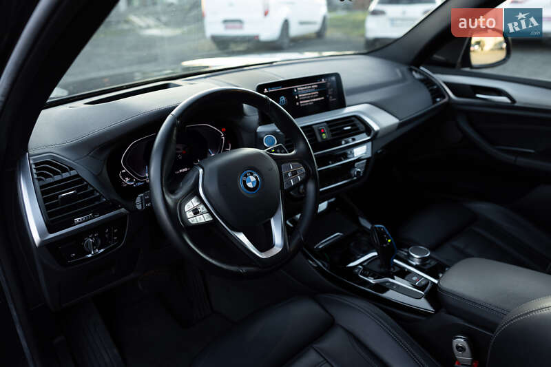 Позашляховик / Кросовер BMW iX3 2021 в Луцьку