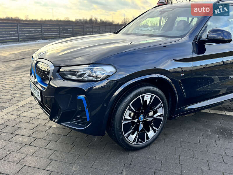 Позашляховик / Кросовер BMW iX3 2022 в Мукачевому